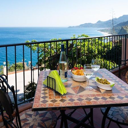 Casa Belvedere Riviera Taormina Sant'Alessio Siculo Exterior foto