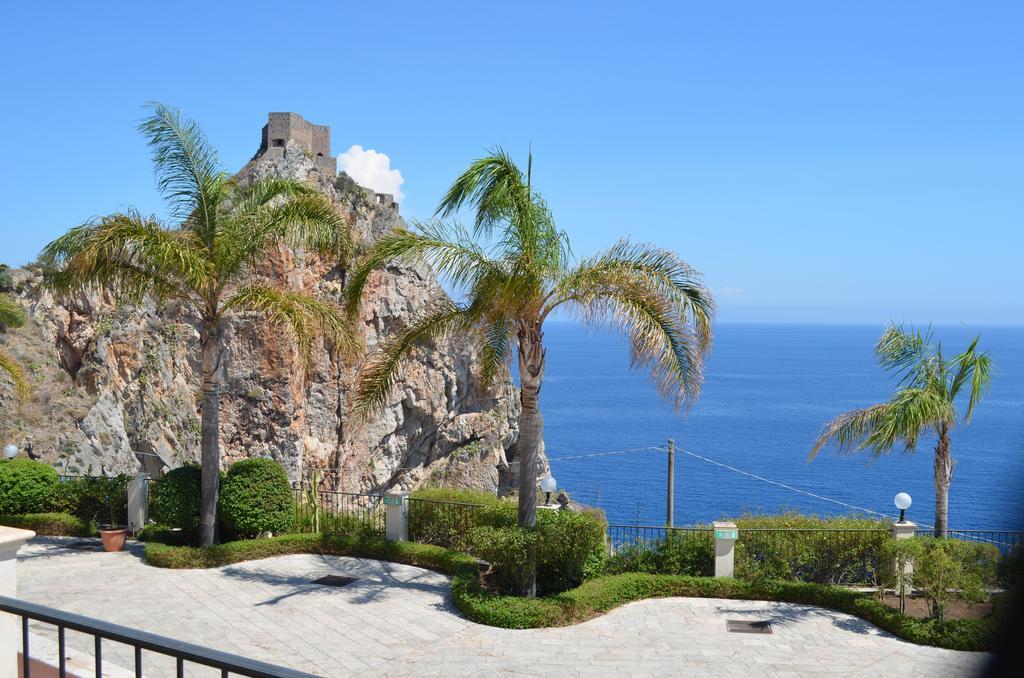 Casa Belvedere Riviera Taormina Sant'Alessio Siculo Quarto foto