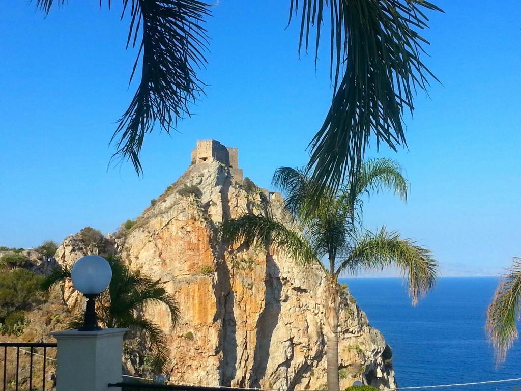 Casa Belvedere Riviera Taormina Sant'Alessio Siculo Exterior foto
