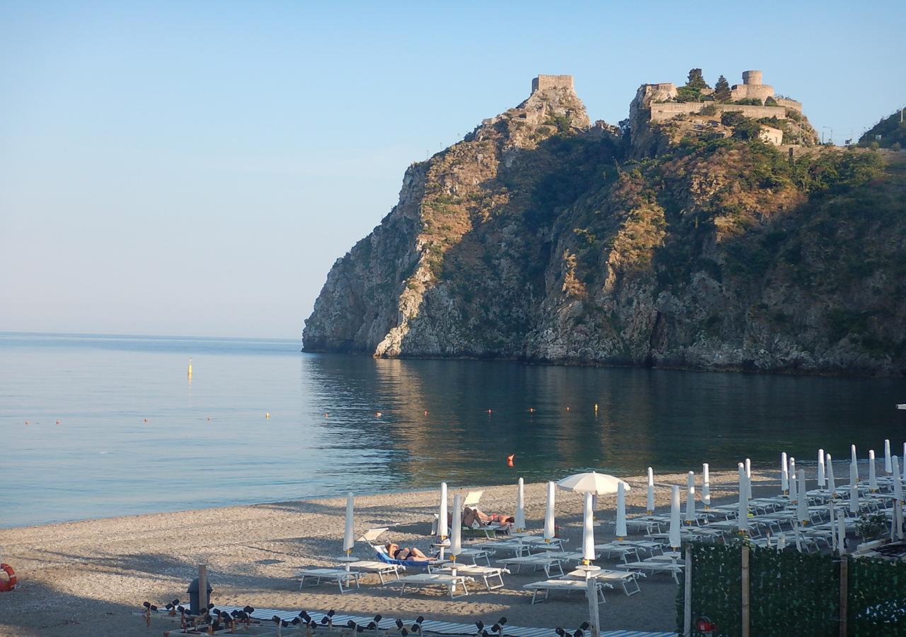 Casa Belvedere Riviera Taormina Sant'Alessio Siculo Exterior foto